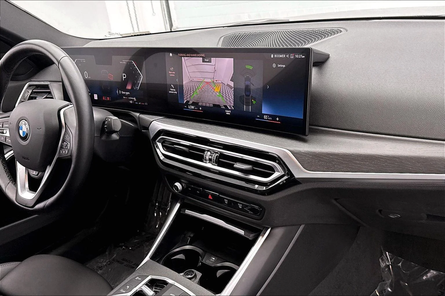 2024 BMW 3 Series 330i - Photo 33