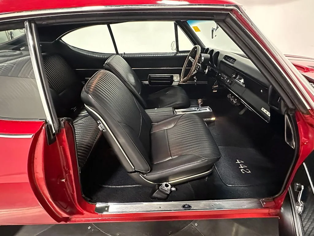 Used 1968 Red Oldsmobile  image 52