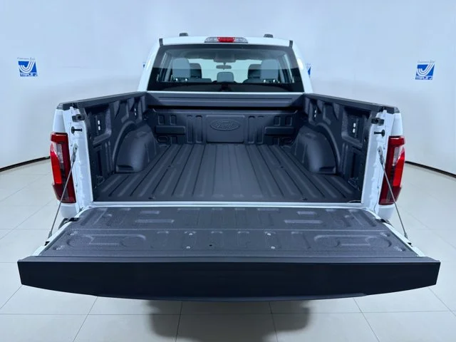 New 2026 OXFORD WHITE Ford XL Super Crew Cab w/6.5ft Bed image 11