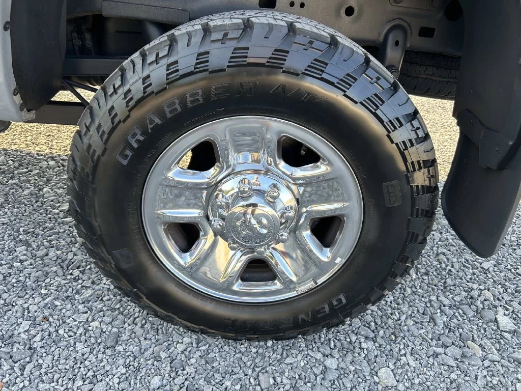 Used 2018 Silver Ram Tradesman image 14