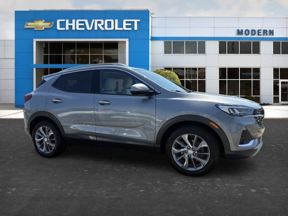 Used 2023 Moonstone Gray Metallic Buick Essence image 3