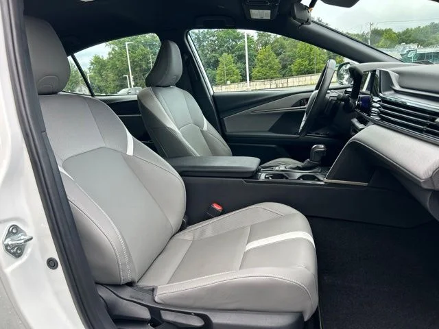 Certified Used 2025 White Toyota SE image 29