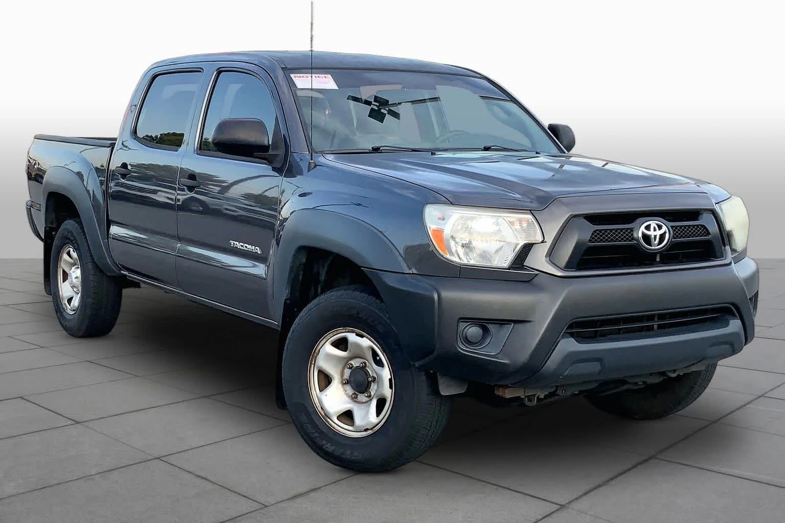 Used 2014 Magnetic Gray Metallic Toyota  image 3
