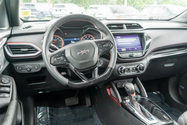 Used 2022 White Chevrolet RS image 13