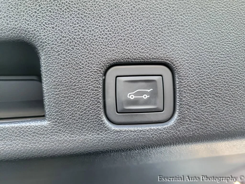 2026 GMC Acadia Elevation - Photo 19