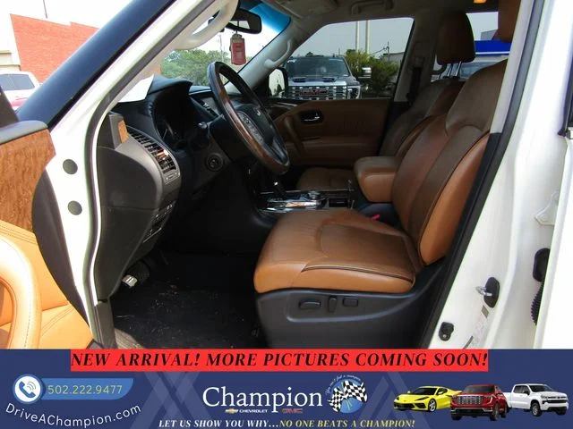 Used 2016 White INFINITI Base image 12