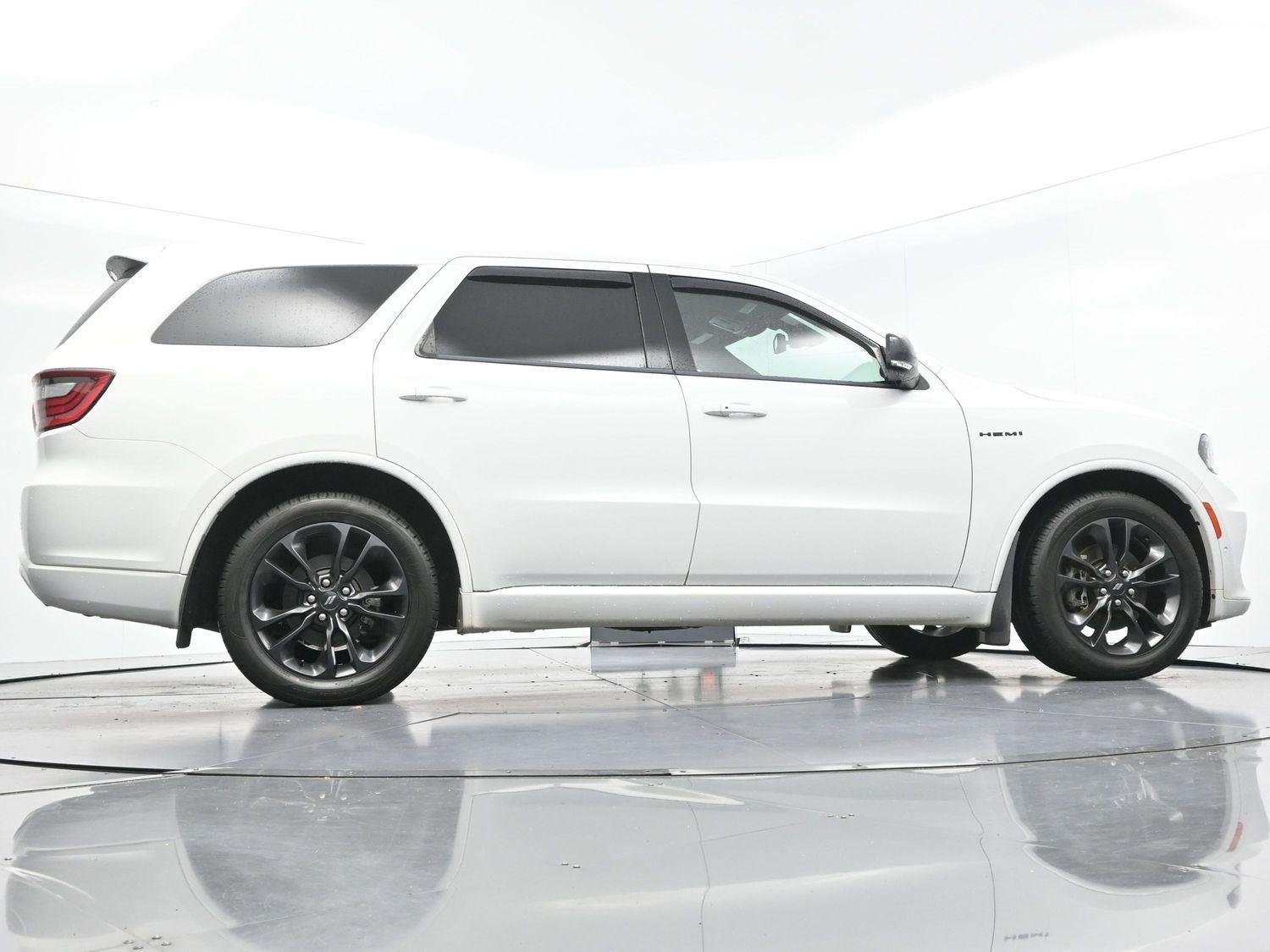 Used 2022 White Knuckle Clearcoat Dodge R/T Plus image 57