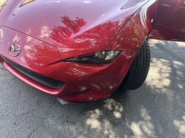 Used 2016 Red Mazda Grand Touring image 28