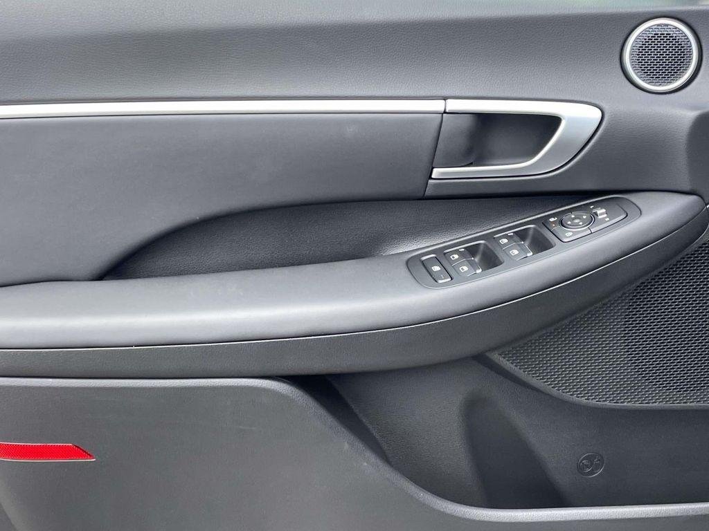 New 2026 Gray Hyundai SEL Sport image 13