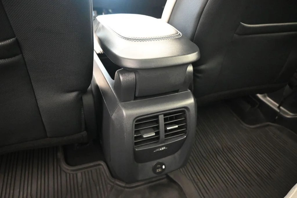 Used 2023 Blue Ford Premium image 19