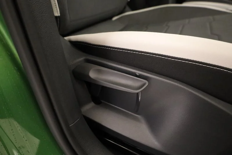 2026 Volkswagen Taos SE - Photo 33