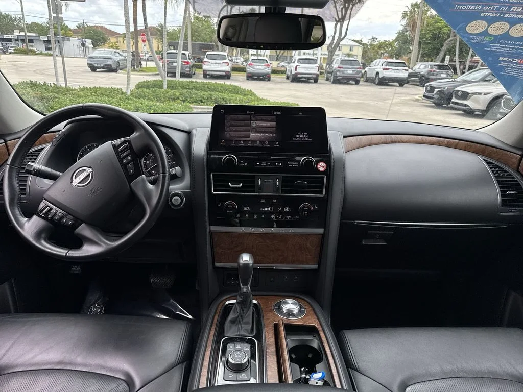 Used 2024 Aspen White Nissan SL image 14