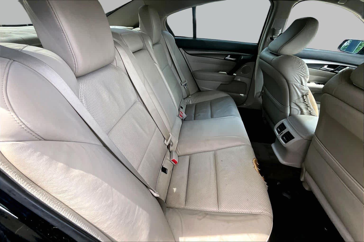 Used 2013 Crystal Black Pearl Acura Tech image 19