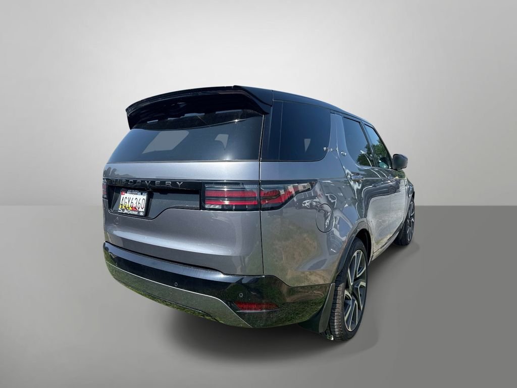 Used 2025 Gray Land Rover Dynamic SE image 4