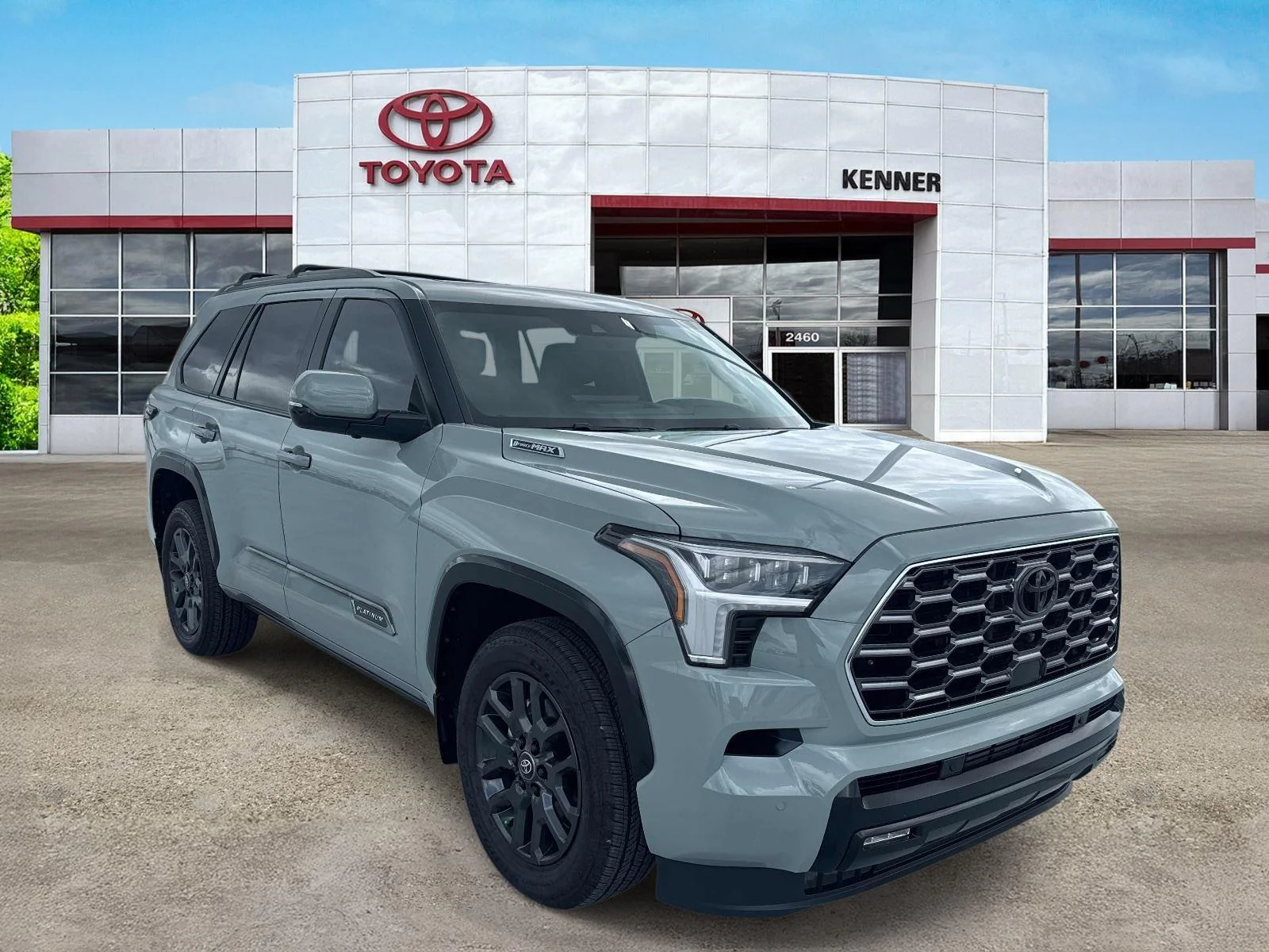 2026 Toyota Sequoia Platinum 4WD i-FORCE MAX Hybrid's photo