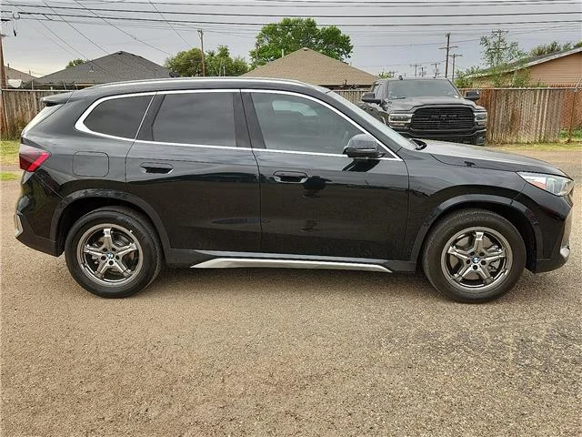 Used 2025 Black BMW xDrive28i All-Wheel Drive Sports Activity Vehicle image 5