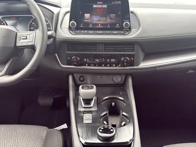New 2026 Deep Ocean Blue Pearl Nissan SV image 20