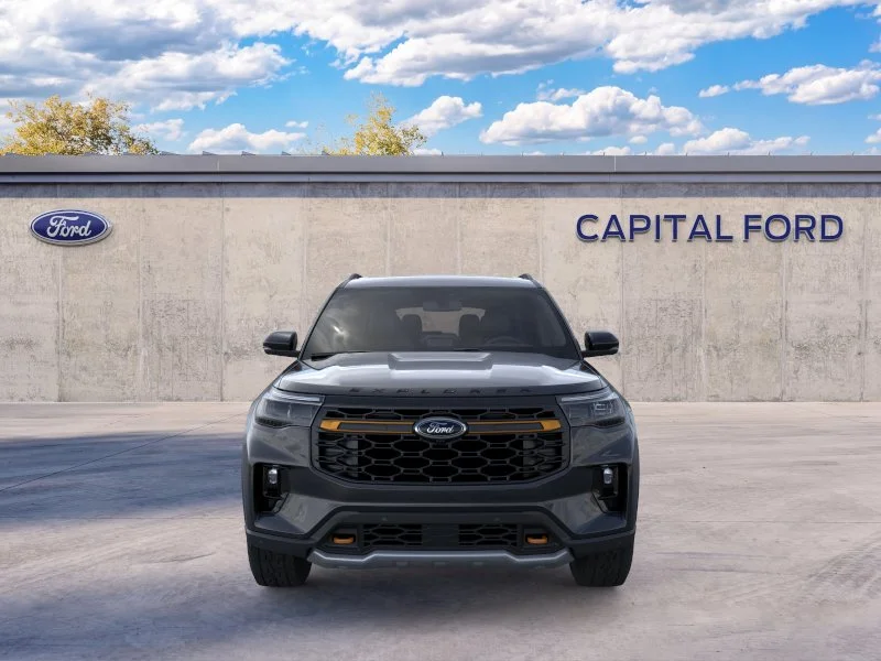 New 2026 Agate Black Metallic Ford Tremor® image 27