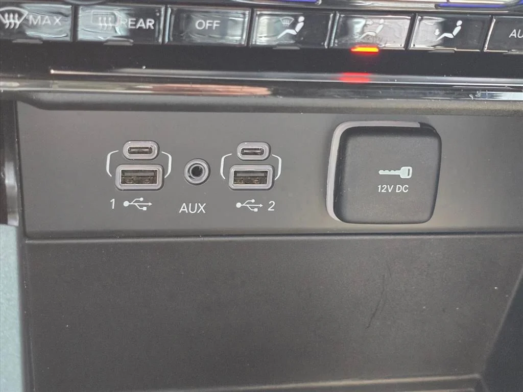 Used 2023 Black Jeep Overland image 20