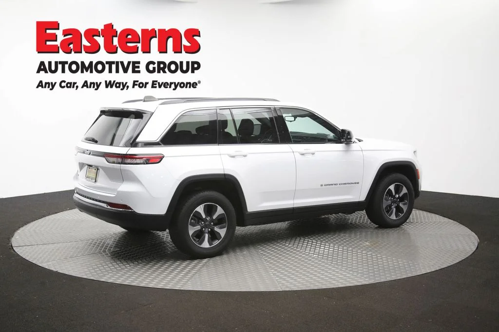 Used 2024 White Jeep 4xe image 46