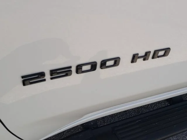 New 2026 Summit White Chevrolet LT image 33