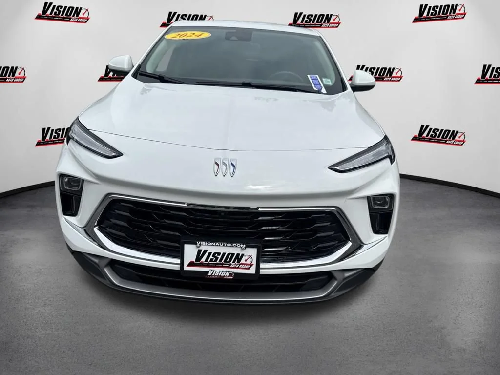 Used 2024 Summit White Buick Preferred image 2