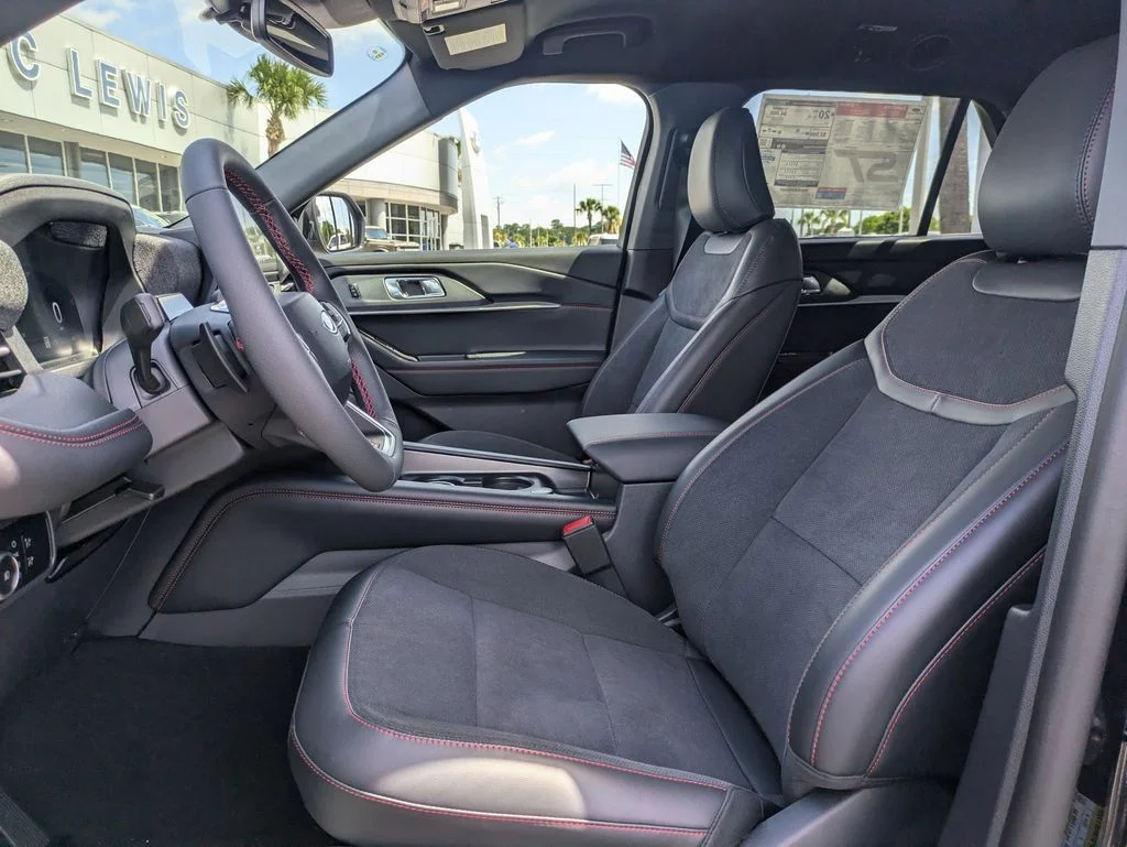 New 2026 Agate Black Metallic Ford ST image 20