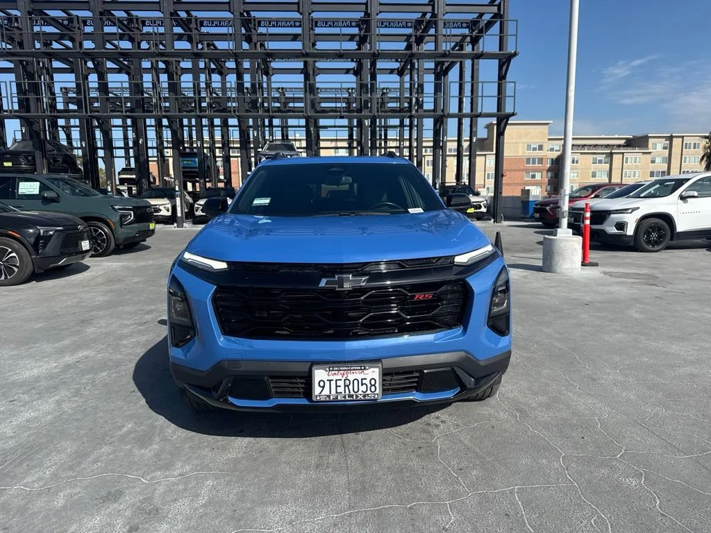 Used 2025 Reef Blue Metallic Chevrolet RS image 2
