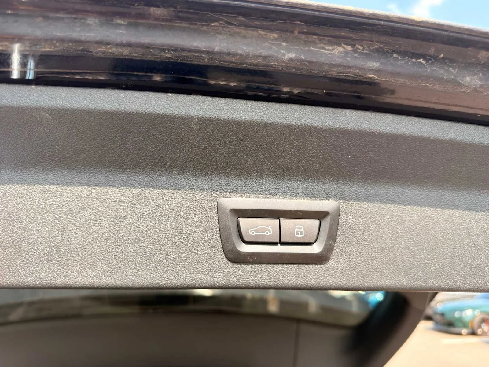 Certified Used 2024 Carbon Black Metallic BMW xDrive30i image 23