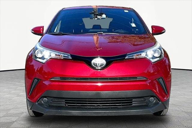 Certified Used 2018 RUBY FLARE PEARL Toyota  image 4