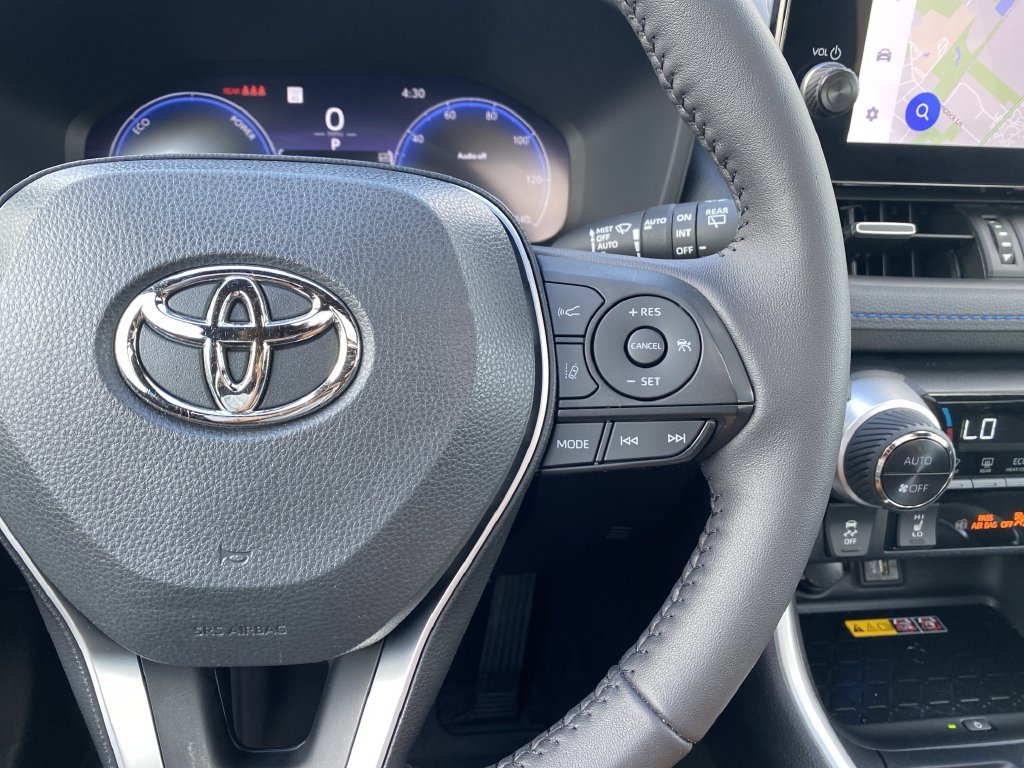 2024 Toyota RAV4 XSE - Photo 22