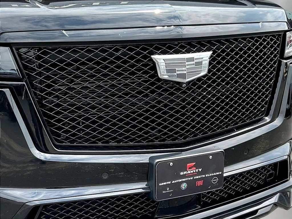 2023 Cadillac Escalade ESV V-Sport - Photo 30