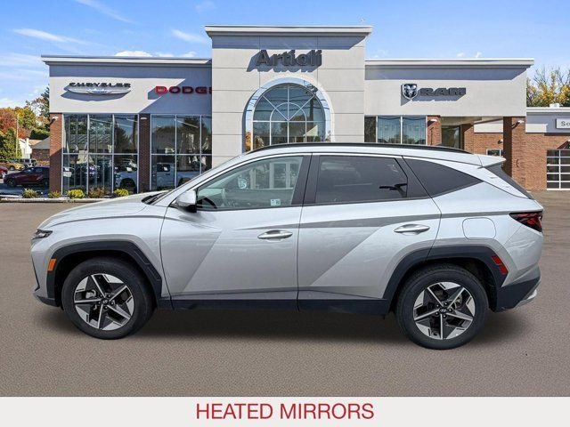 Used 2025 Silver Hyundai SEL image 5