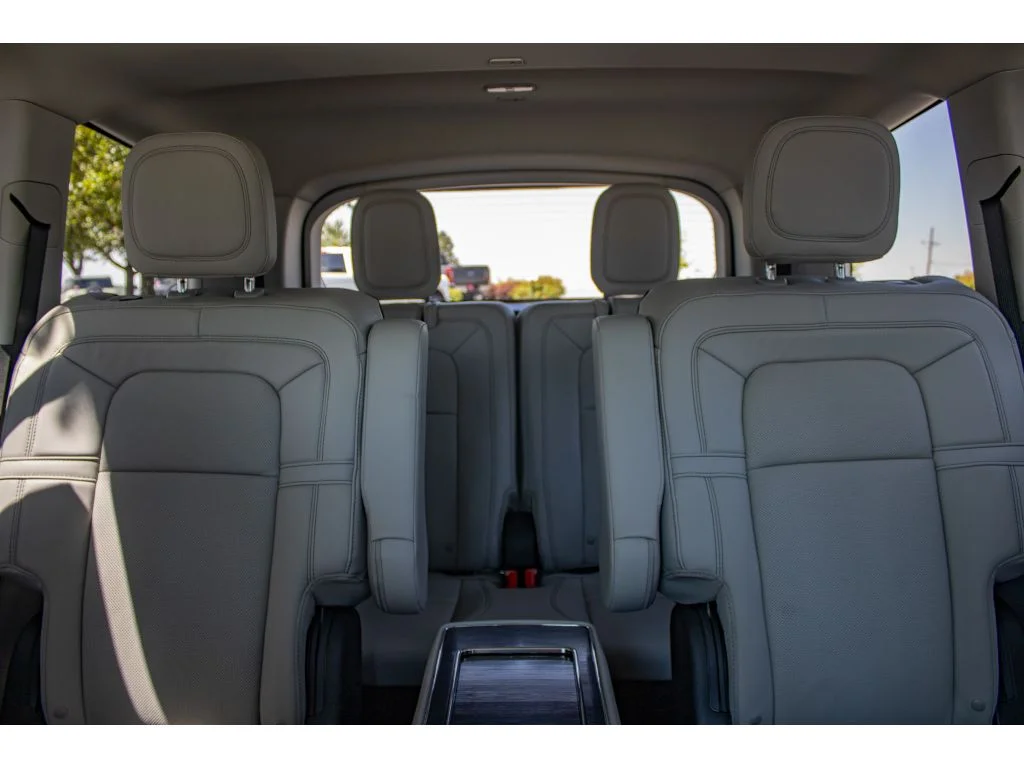 New 2026 PRISTINE WHITE METALLIC Lincoln Reserve image 61