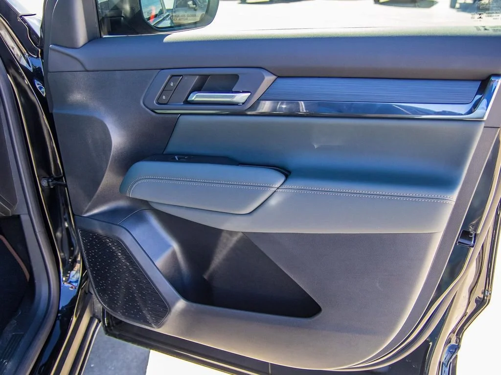 New 2026 Ebony Twilight Metallic GMC AT4 image 17