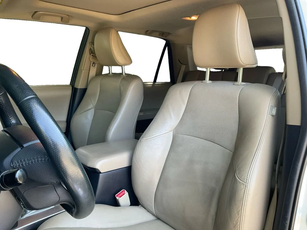Used 2016 White Toyota Limited image 28