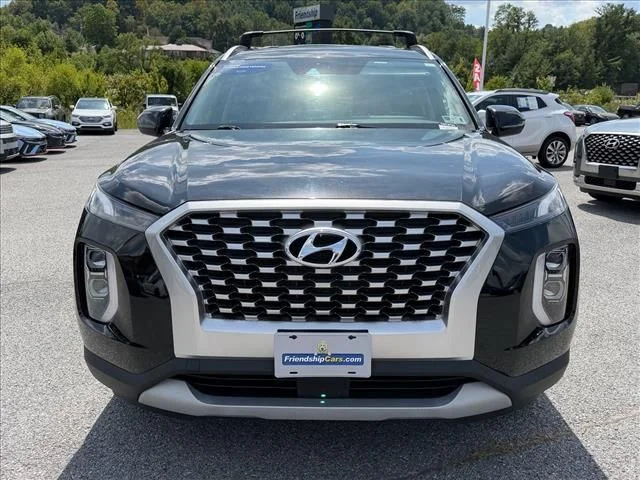 Used 2022 Black Hyundai SEL image 17