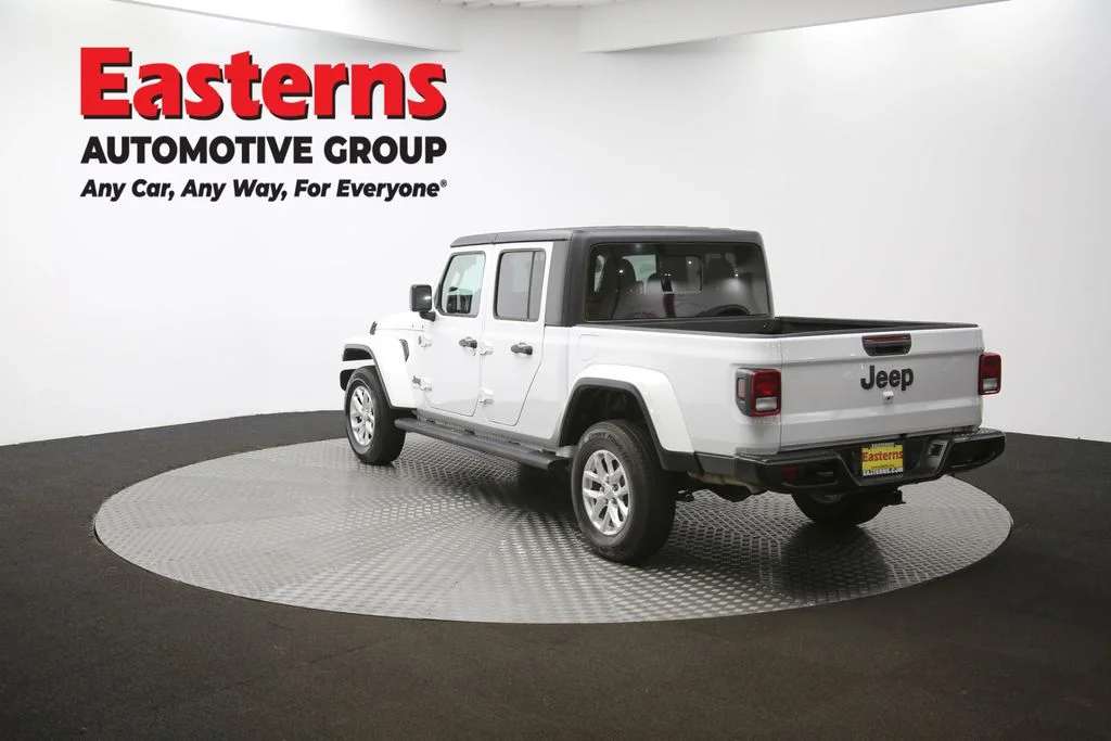 Used 2023 White Jeep Sport image 61