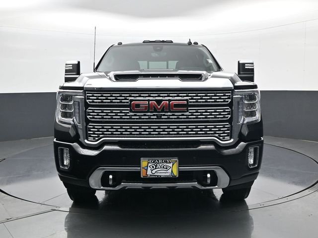 Used 2022 Black GMC Denali image 2