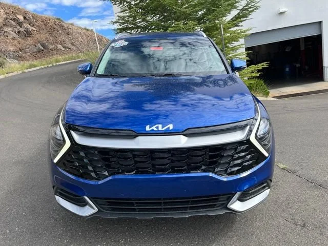 Certified Used 2025 Sapphire Blue Kia EX image 3