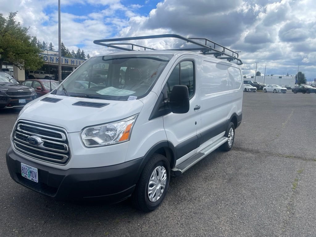 Used 2019 Oxford White Ford Base image 1