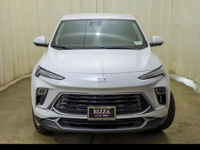 New 2026 Summit White Buick Preferred image 5