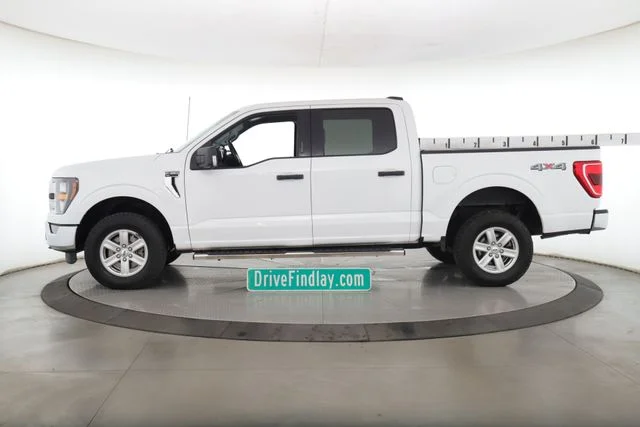 Used 2023 White Ford XLT image 9