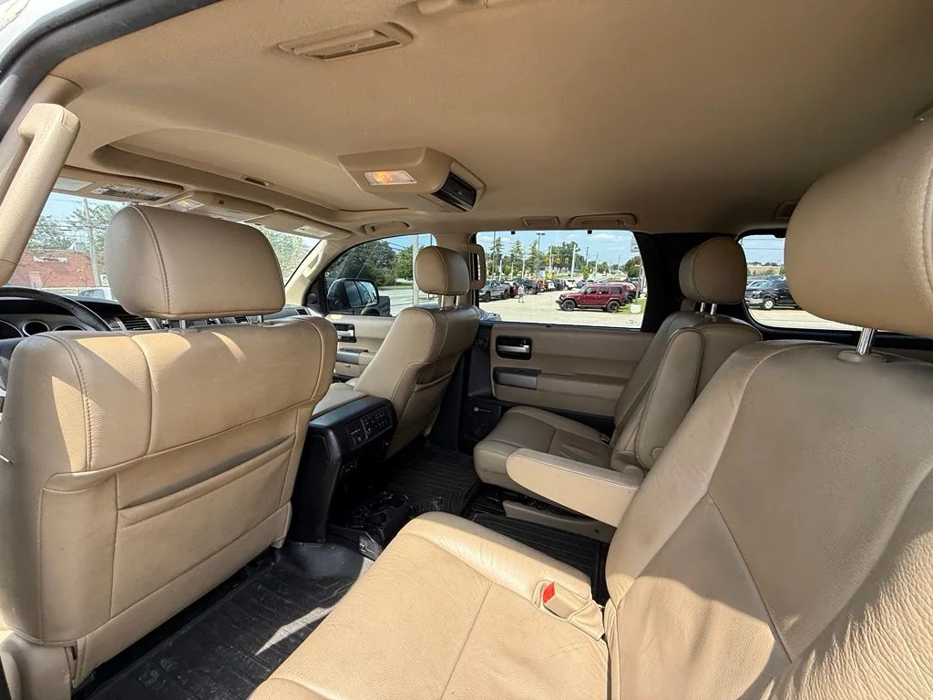Used 2015 White Toyota Limited image 24