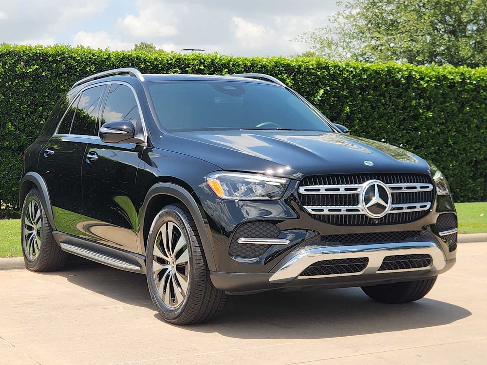 Certified Used 2026 Black Mercedes-Benz GLE 350 image 3
