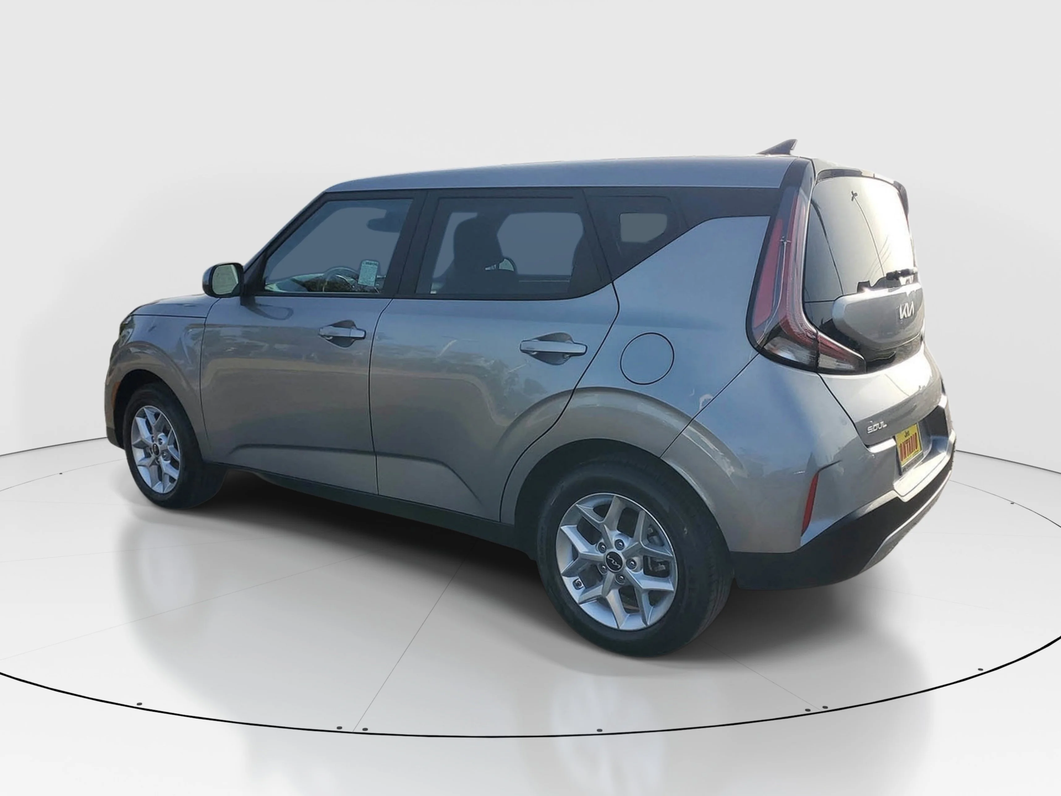 Certified Used 2024 Gray Kia LX image 6