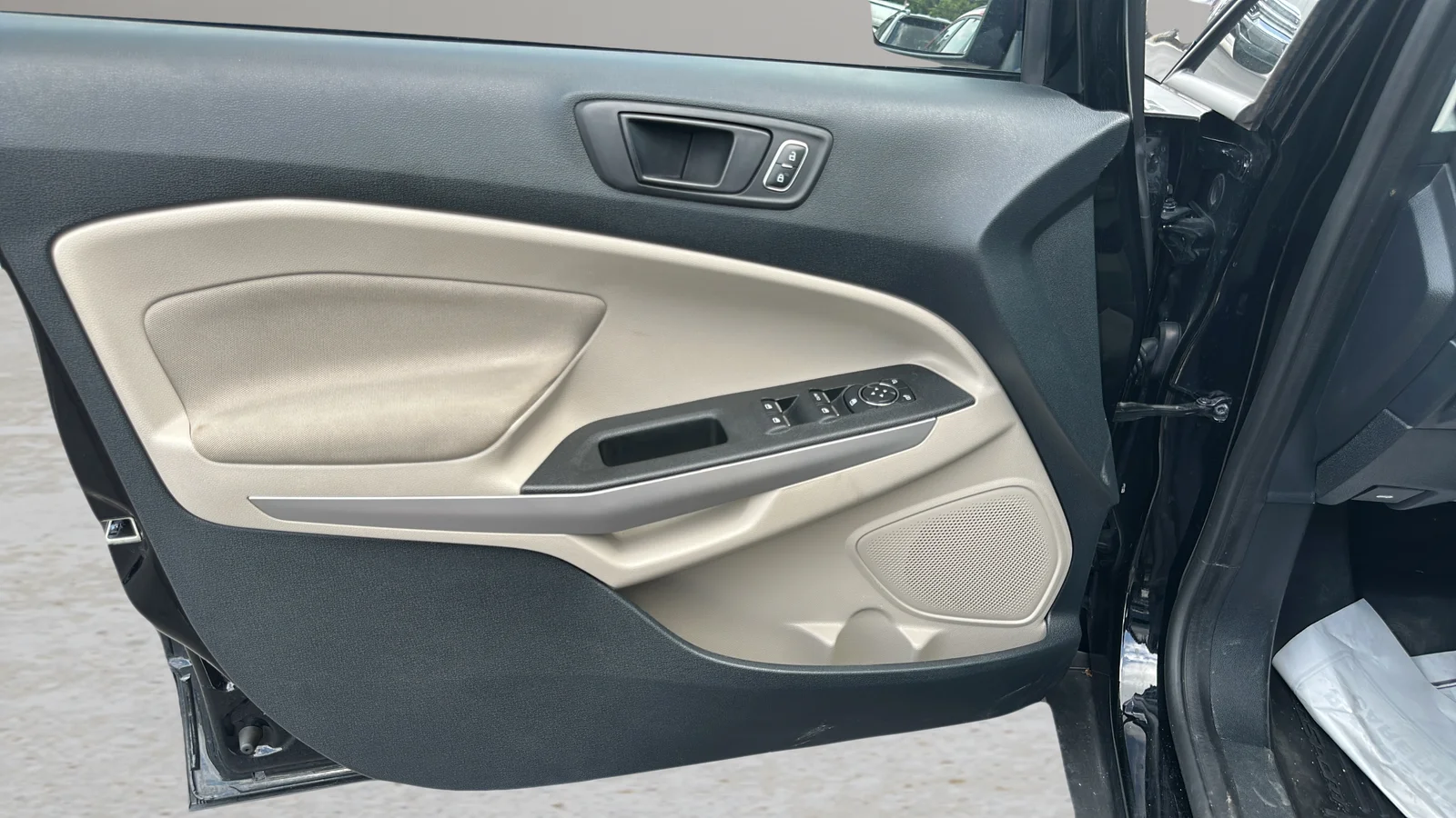 Used 2021 Black Ford S image 18