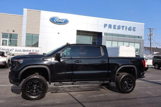Used 2022 Black GMC Elevation image 3