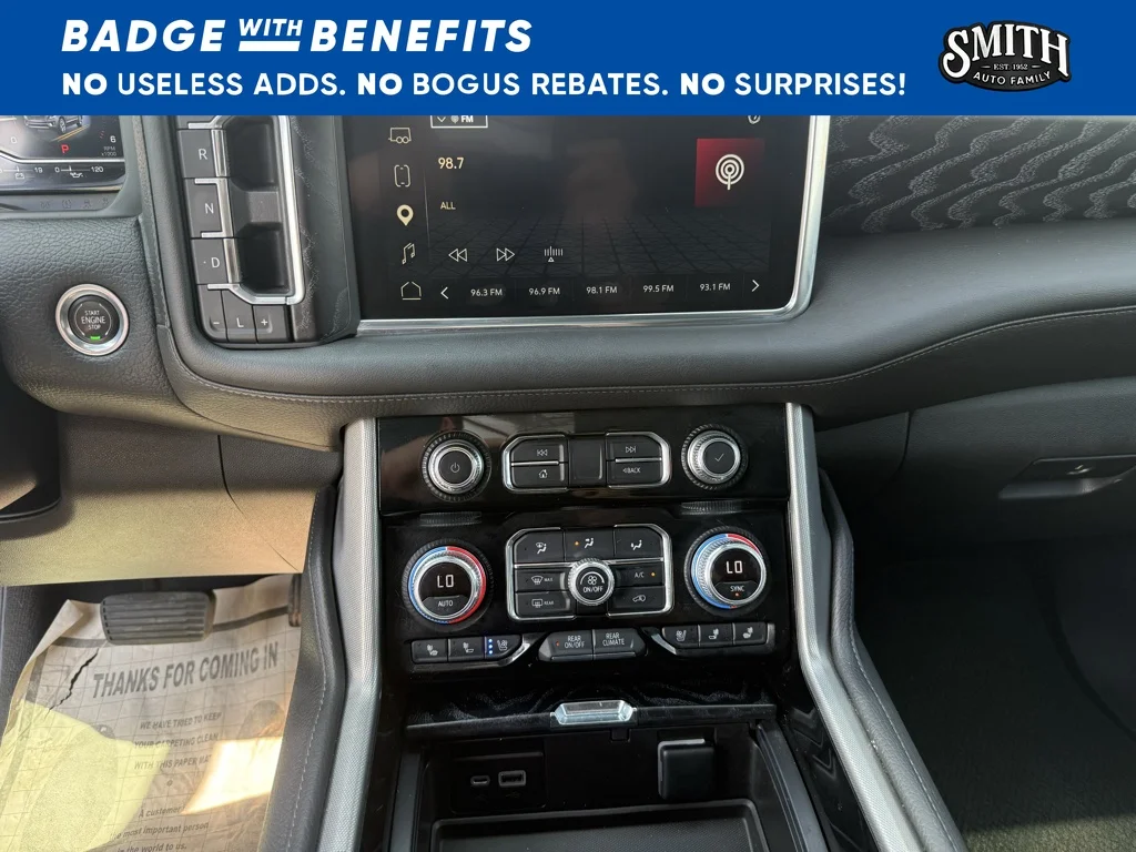 Used 2023 Onyx Black GMC Denali image 21