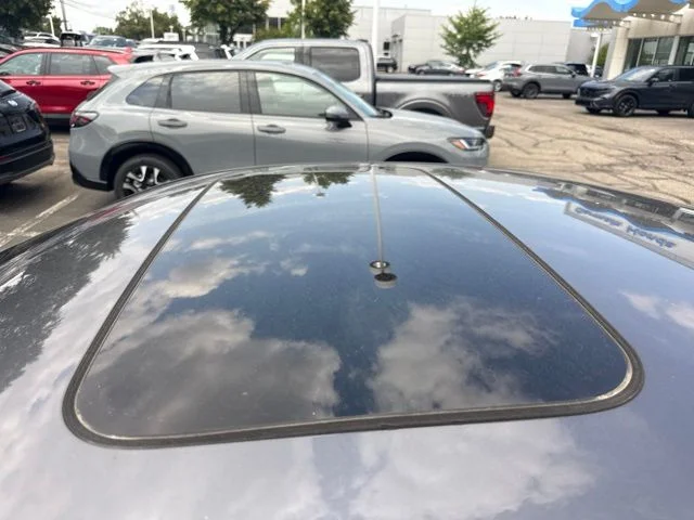 Used 2017 Gray Honda EX-L image 15